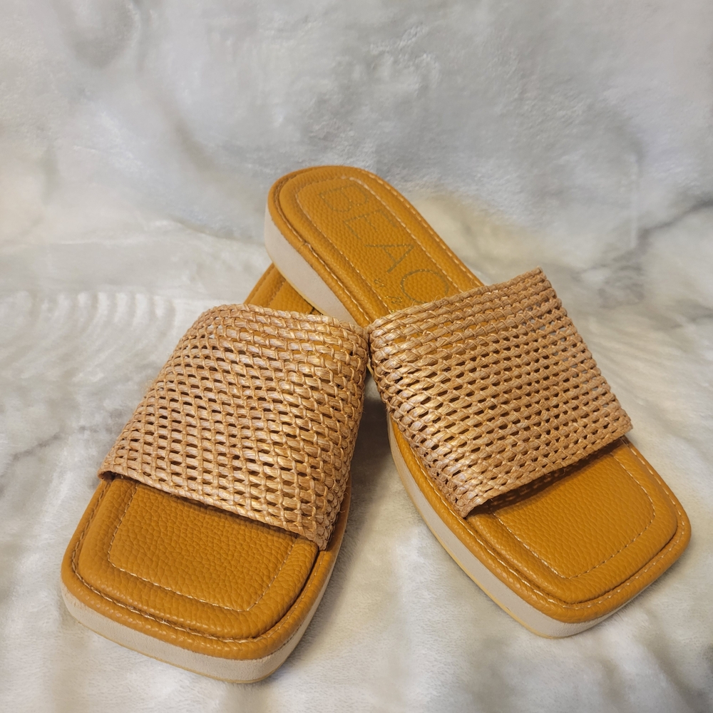 Elegant Tan Woven Slide Sandals
